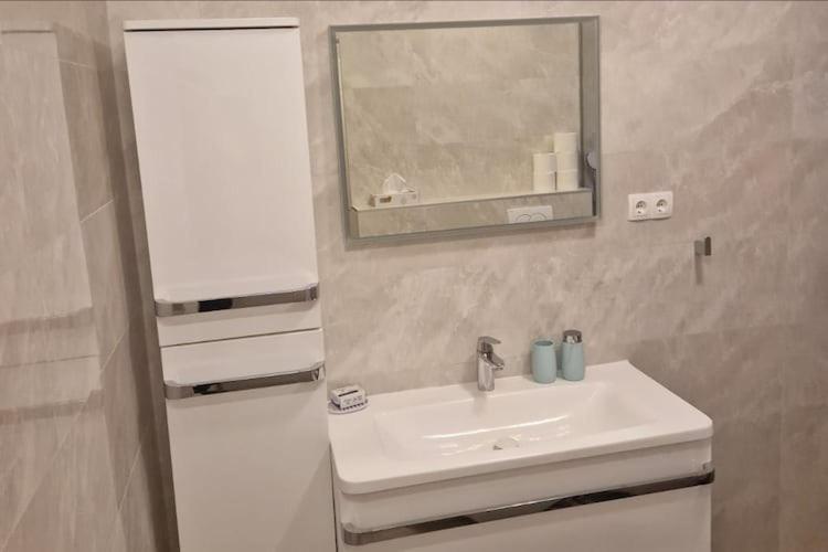 Apartments In House Liveric, In Vir At The Beach Екстер'єр фото